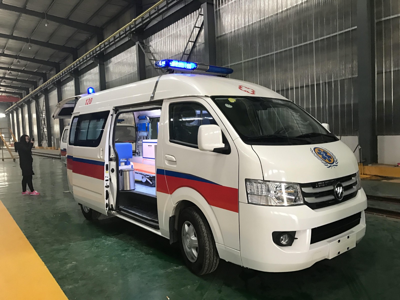 兴山县救护车转院